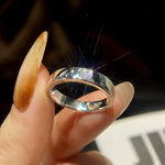 Bague alliance en argent diamant moissanite