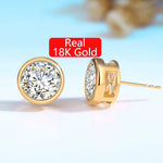 Boucle d’oreille en or sertie de diamants moissamite
