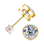 Boucle d’oreille en or sertie de diamants moissamite