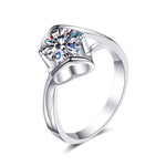 Bague de fiançailles en moissanite livré avec son certificat