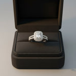 Bague de fiançailles en argent sertie de zircon