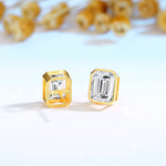 Boucle d’oreille en or sertie diamants moissanite