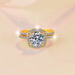Bague de fiançailles en argent sterling Rodier en or sertie d’une diamant moissanite 2 carats vvs1 livré avec sont certificat d’authenticité