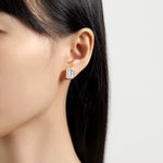 Boucle d’oreille en or sertie diamants moissanite