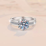 bague de fiançailles en argent sterling sertie de diamants moissanite