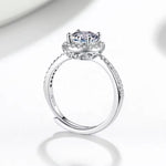 Bague de fiançailles en argent sertie de diamants moissanite