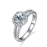 bague en argent diamant moissanite