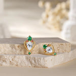 boucle d'oreille en or sertie diamants moissanite